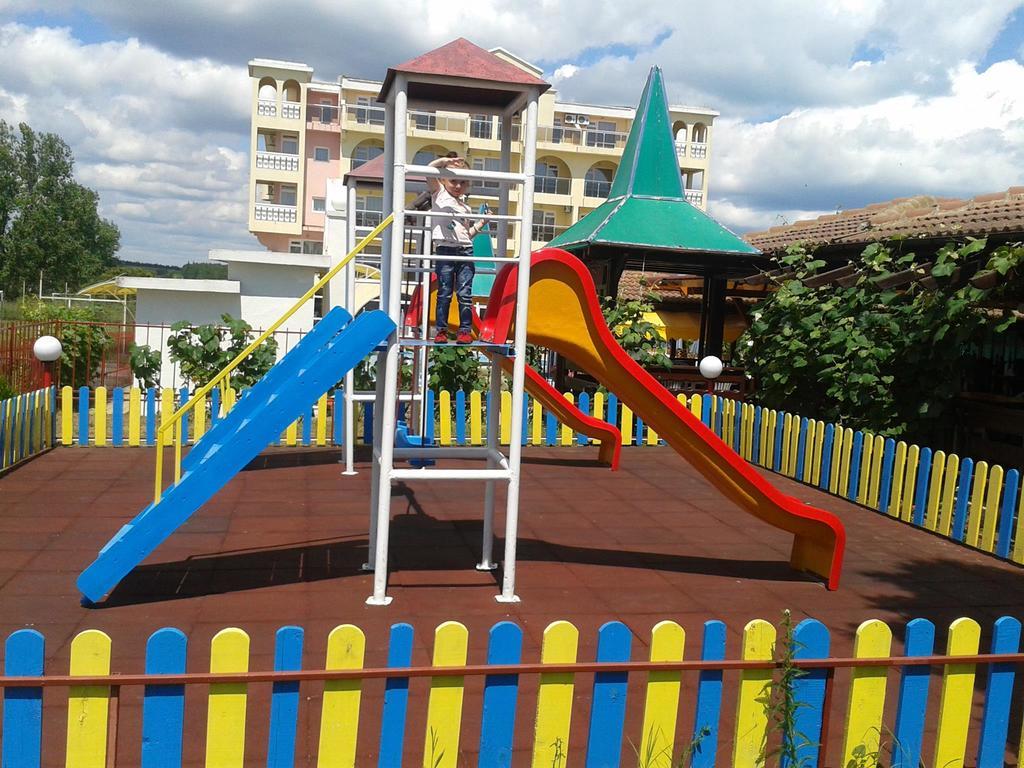 Stefanov 2 Hotel Лозенец Экстерьер фото