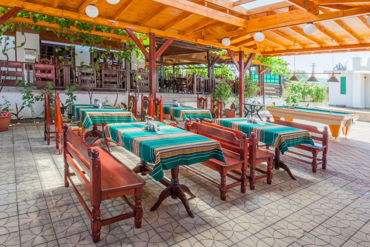 Stefanov 2 Hotel Лозенец Экстерьер фото